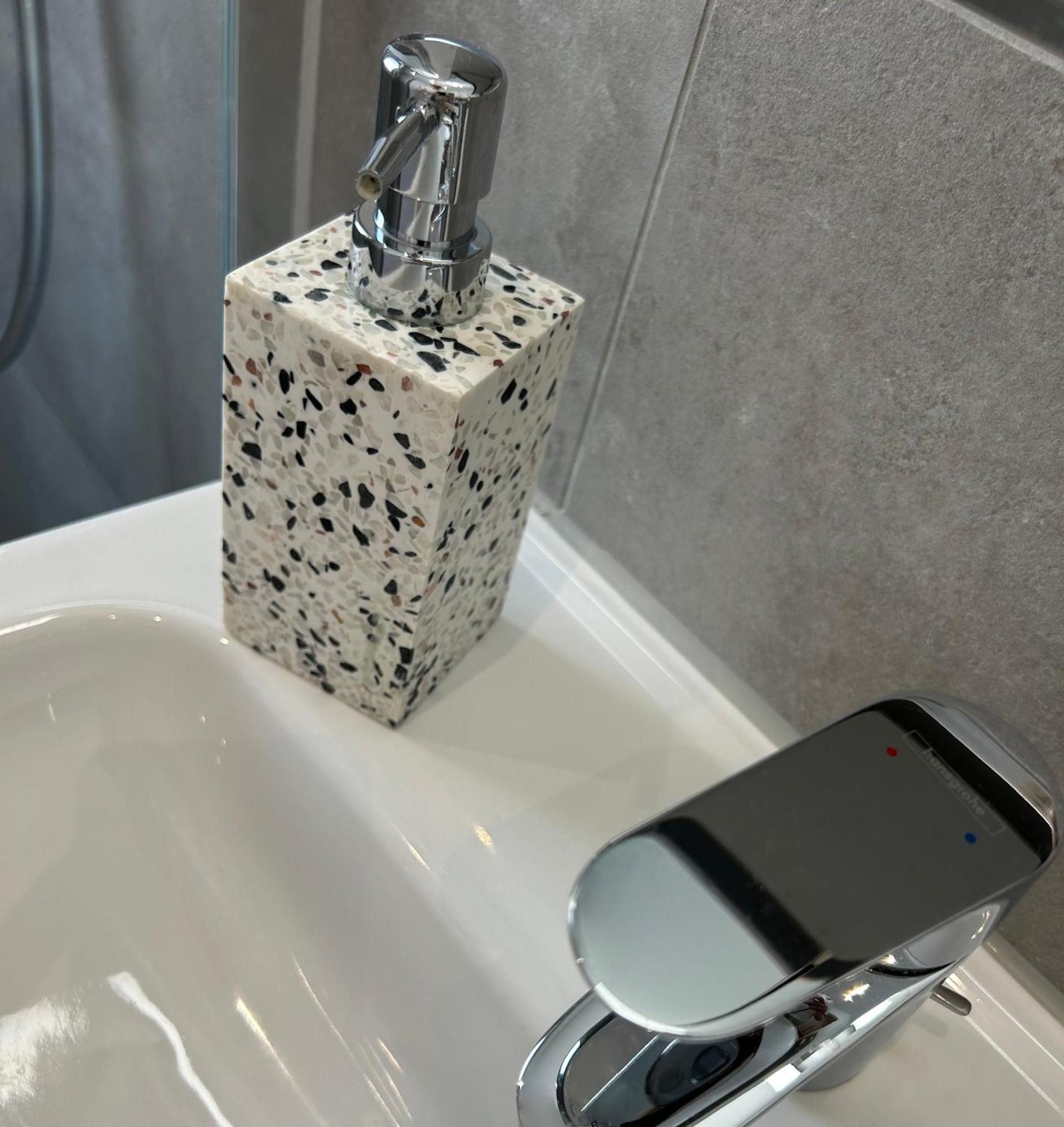 Neues Trendy Appartement In Hannover Kültér fotó